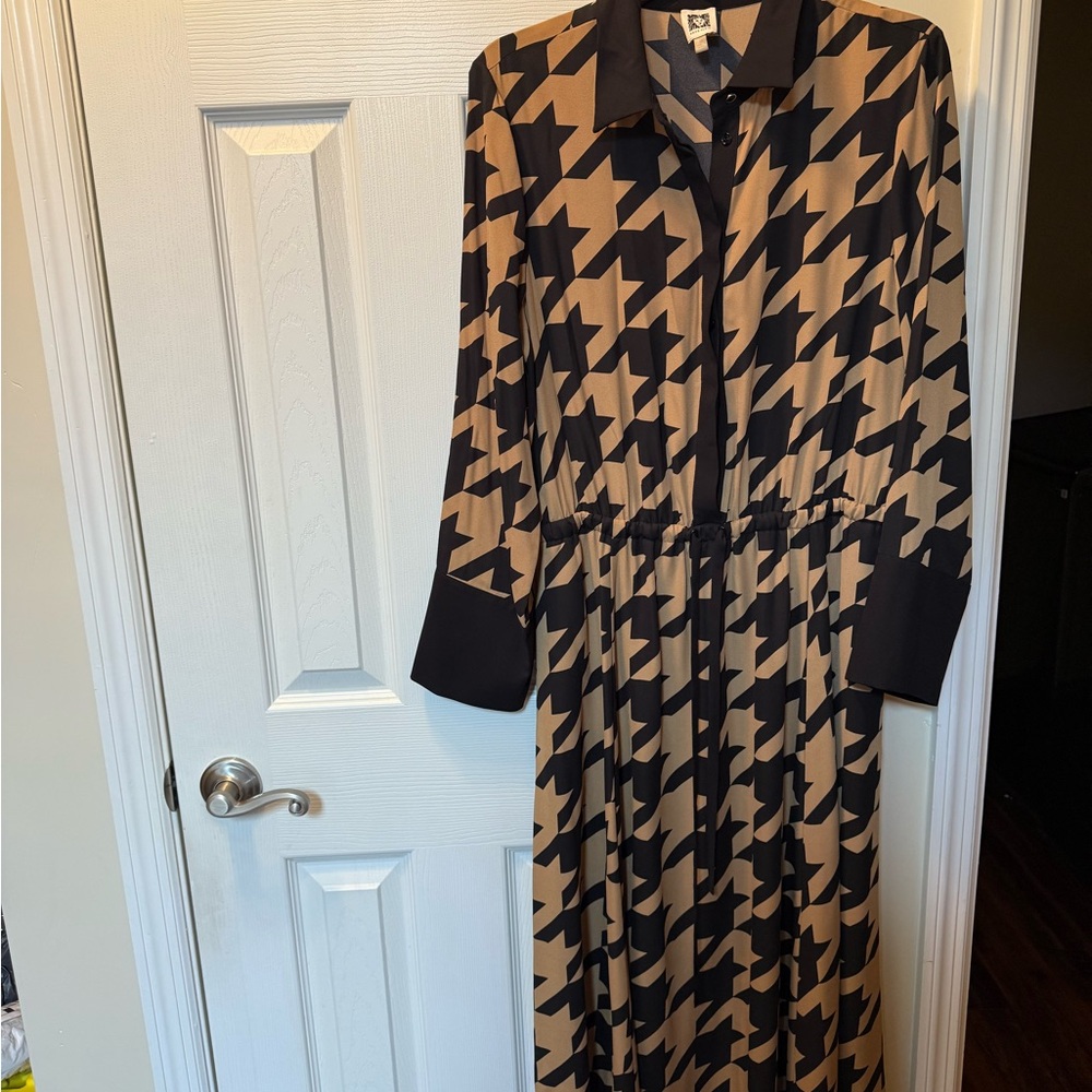 Anne Klein Black and Tan Houndstooth Dress